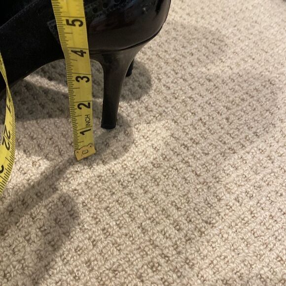 Gucci black Vintage Lace Up Platform Collegiate Women's Shoes Size 8.5 - Picture 9 of 9